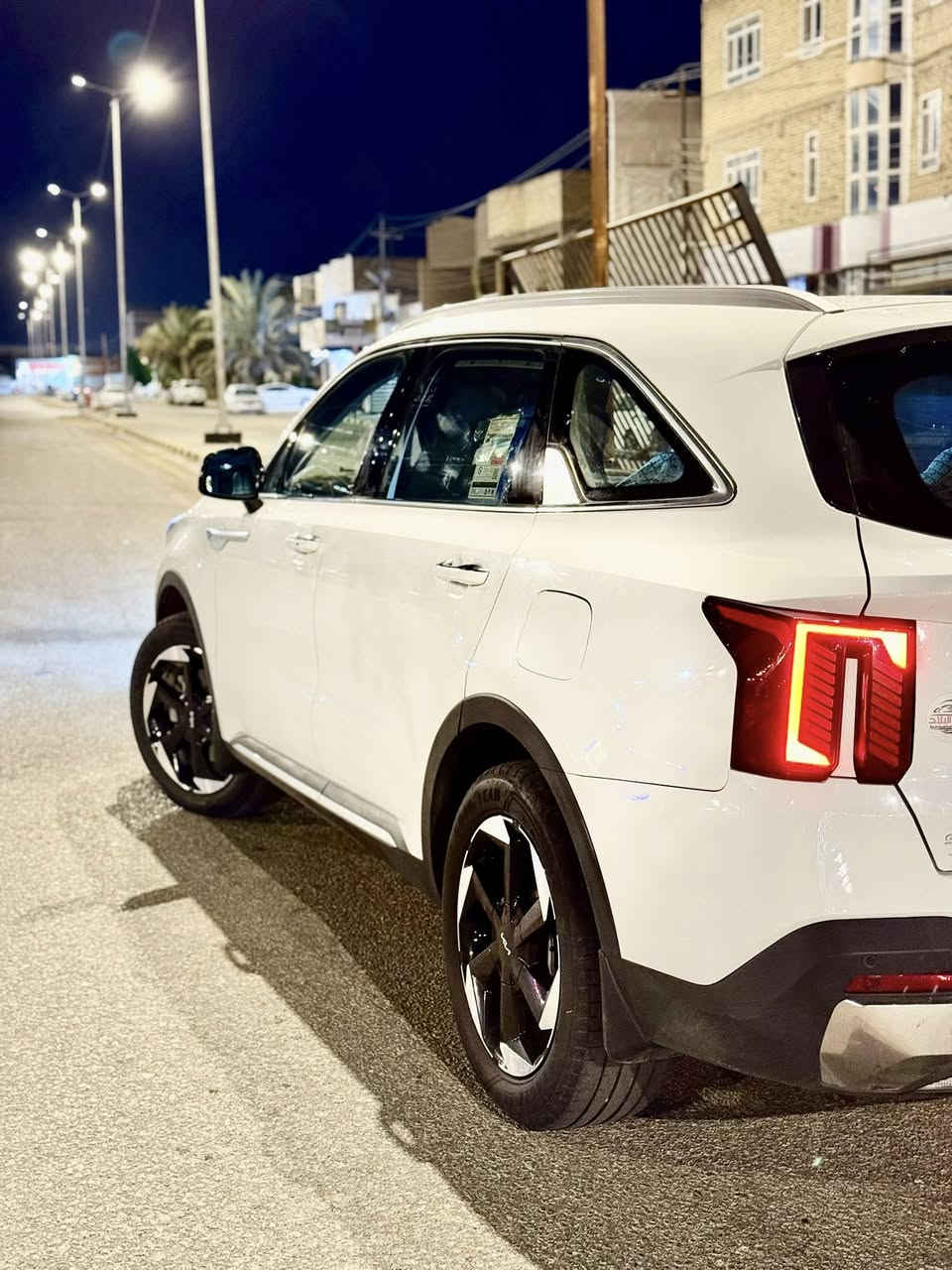 سلام عليكم 
كيا سورنتو 2024 استلام زيرو خليجي 
ماشية 46 الاف كم فقط
رقم اربيل الجديد سنوية جديدة تريد تحويل تريد وكالة 
مكينة ستة سلندر 
كفاله عامة من كلشي عدا كرت ومصلح بلبنيد درجة اولى
سيارة كلها زيرو 
سيارة فول 1/1  
المواصفات :- 
ويل 19
بصمة تشغيل وابواب وجنطة
كامرة خلفية
بنراما كامله للخير 

كشنات الخلفيه قلاب كهرباء 
شاشة متصله
شفتات ستيرن 
تشغيل عن بعد 
حساسات عدد 6
اربع انظمة قياده 
شحن لاسلكي
منافذ تايبسي
بصمة عدد اثنين
بلوجكتر لد
مري شفط 
ترحيب 

سبعة راكب 

الخ من المواصفات المعروفة …..
الاضافات :- 
سيارة استلام على ادينه زيرو 
السعر 310$ وبيها مجال بسيط للشراي 
مكان السيارة النجف الاشرف 
للاستفسار***********
