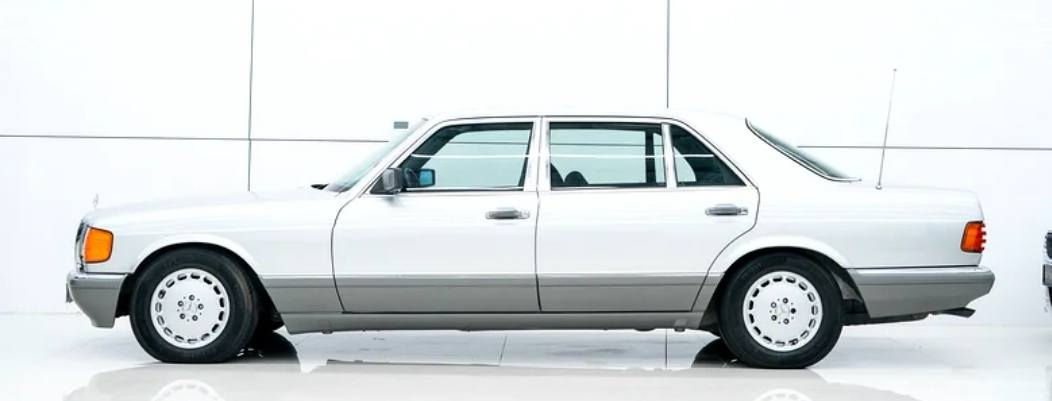 مارسيدس موديل ١٩٨٩ ماشي ٨٩ الف كيلو وارد يابان مكفول السعر ١٤٠ ورقه اتصال ***********
