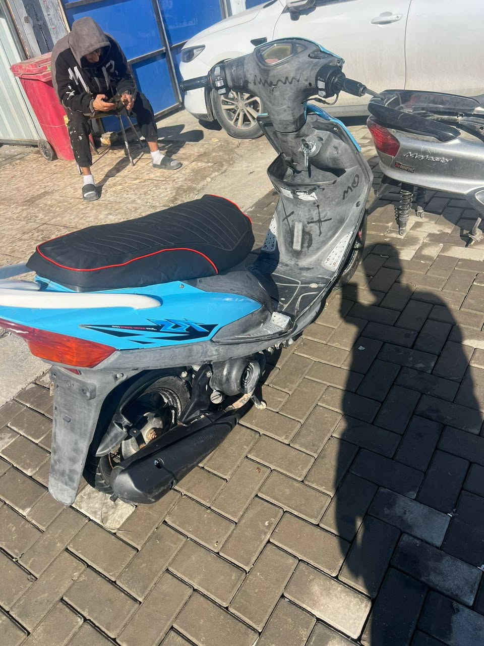 سلام عليكم دراجه ماكس عدله بلادي 49 كفرات اصليه مصبوغه جماليه فقط 🚴 داخل شوفت عينكم كلها ملح دراجه نكره سلف هندر نضوح تبخير ماكو 🤍✌️💫 بركيات عل طخه خير من الله 650 قفل مكاني بياع شارع قطره ندى 🤍 رقم الهاتف ***********
