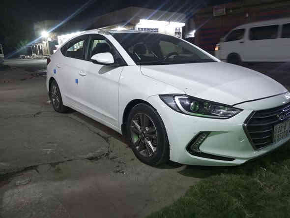 السلام عليكم النترا موديل 2018 ابيض صدفي حادثه باب خلفي ونفسه مصلح صور حادث بالمنشور كلها ليبل واحد وبيه تكشير باقي ع وضعيته مابيه قطره صبغ مكينه  دوش 2000 سياره باسمي كلها جاهزه رايده ب120 وبيه مجال مكاني بغداد العبيدي ***********
