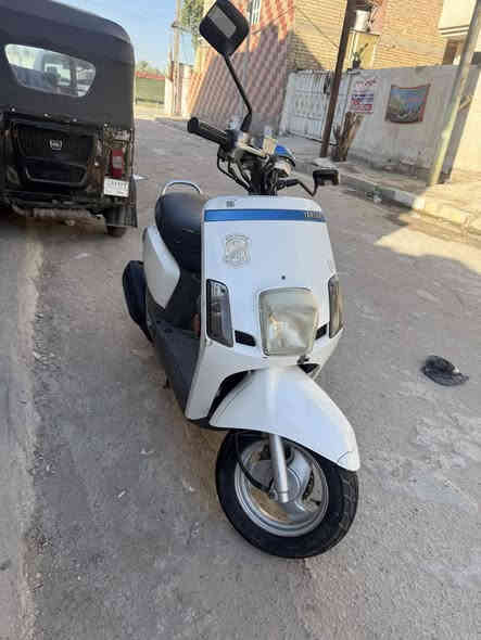 سلام عليكم بوليس مسصره شاشه جبيره دراجه كلها شغاله نقصها بس لوجه مال شاشه شلعه معدل كلها شغاله مكان بغداد الشعله السعر 600بيها مجال بسيط رقمي ***********
