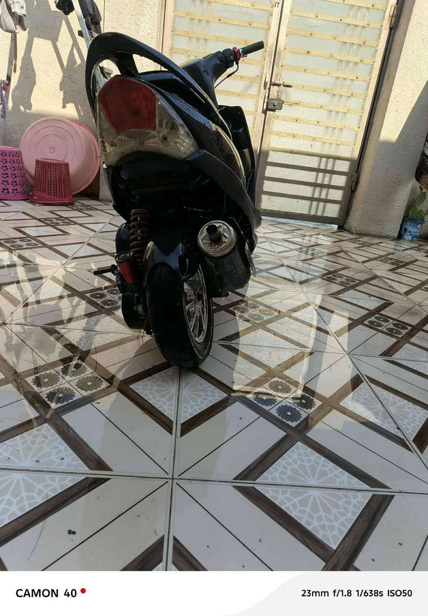 ماكس للبيع مفتوحة مزوده 55 نقص بيه بس باتري ولايت فقط نص هندر تشتغل لعلم سلف شغال اشغله الك بس باتري ضعيف سعر 450 وبيه مجال مكان سوك شيوخ


**إذا كنت صاحب هذا الإعلان وتريد حذفه لأي سبب، رجاءا أرسل رسالة إلى الدعم الفني**