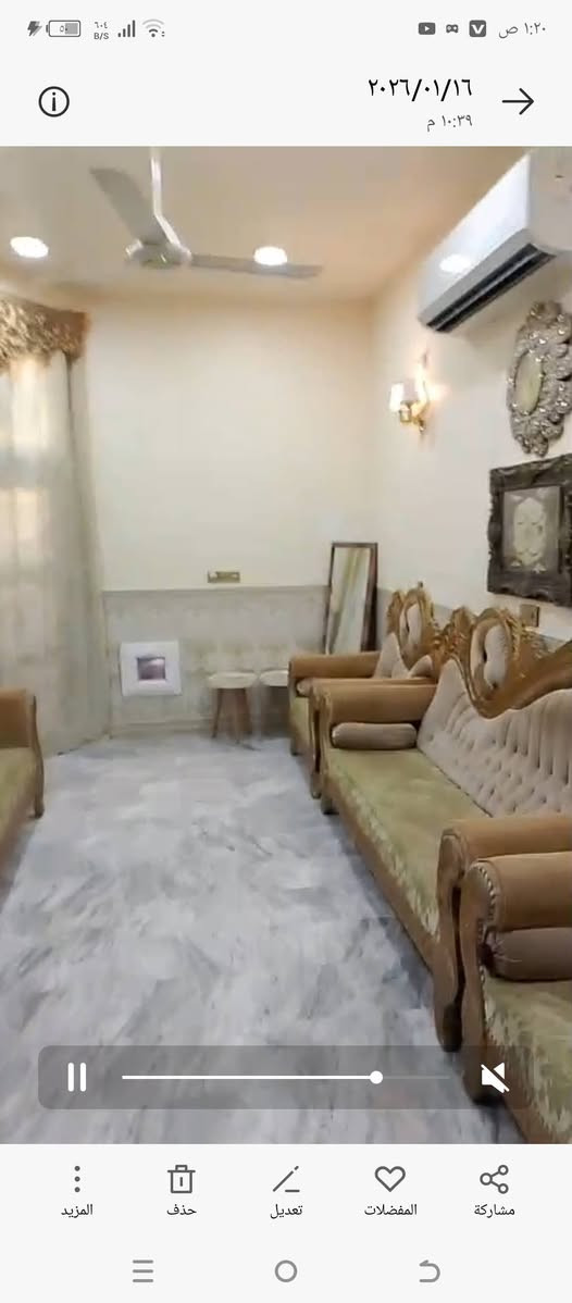 بيت للبيع 100 متر جديد ثاني بيت عن شارع المجمعات الرئيسي مجاور اسواق مول الاميرات طابق اول يحتوي استقبال وصالة ومطبخ وطابق ثاني يحت
وي غرفتين وصالة يباع مع الاثاث ب150 للتواصل *********** النجف, العراق
