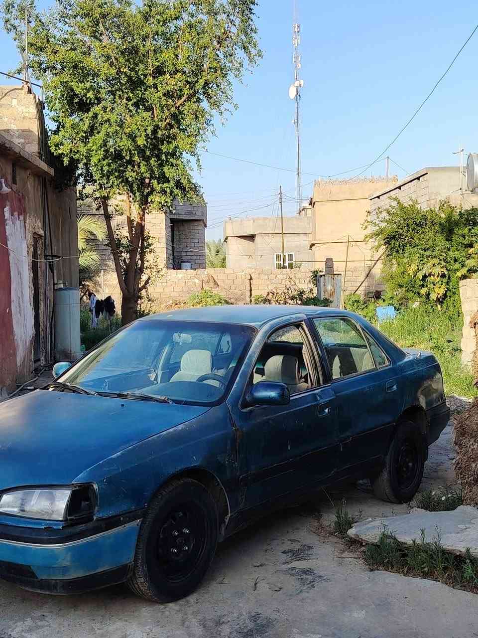السلام عليكم  البيع او مراوس🤝🏻 
هونداي  موديل 1993
كير ومحرك شرط ✅
مسجله بيه واجهيه 
صدر تواير جدد 🔥
نكره سلف جاهزه
 سعر 11وبيه مجال 🖐🏻
ه‍ـ***********💁🏽‍♂️
