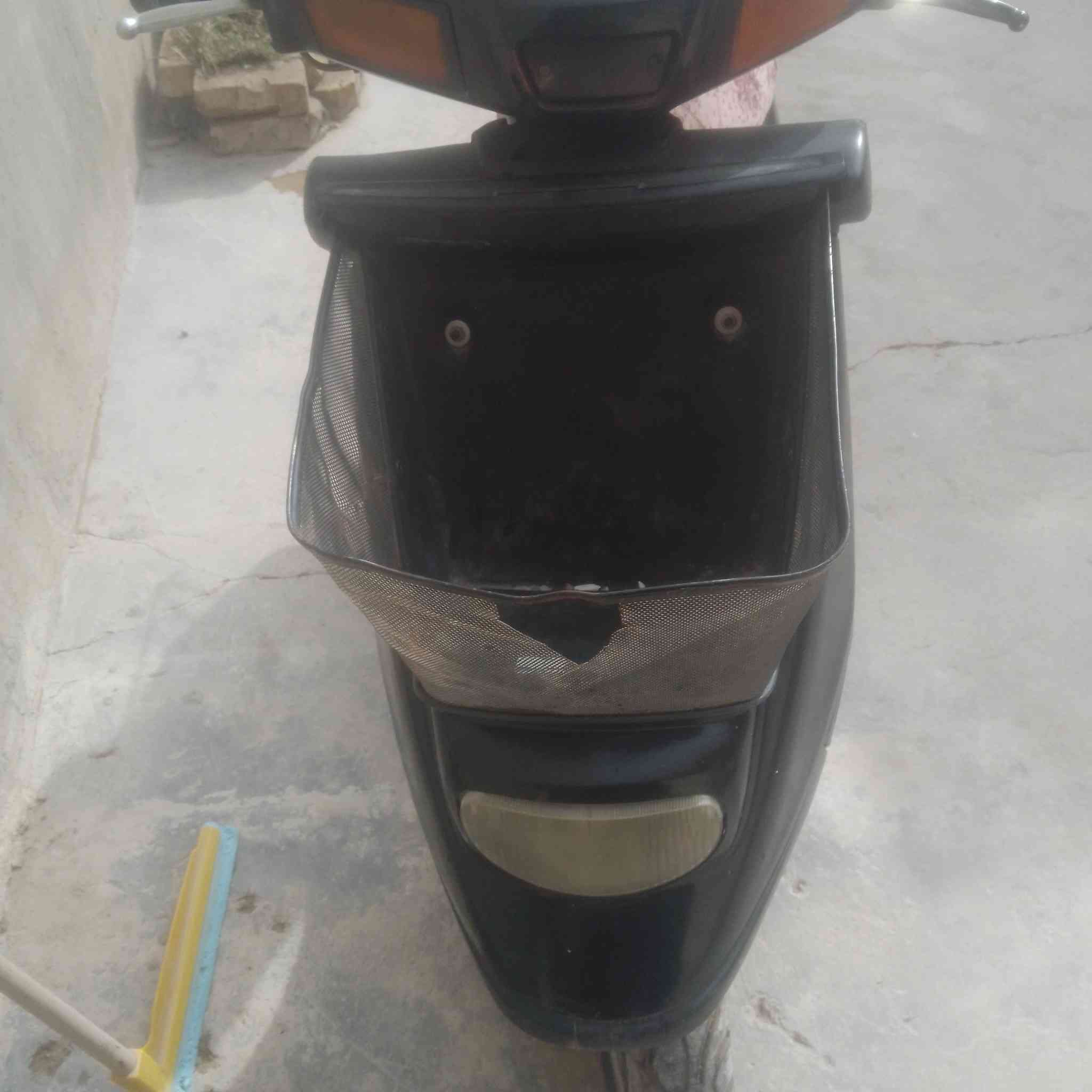 للبيع 200/ *********** اتصل
