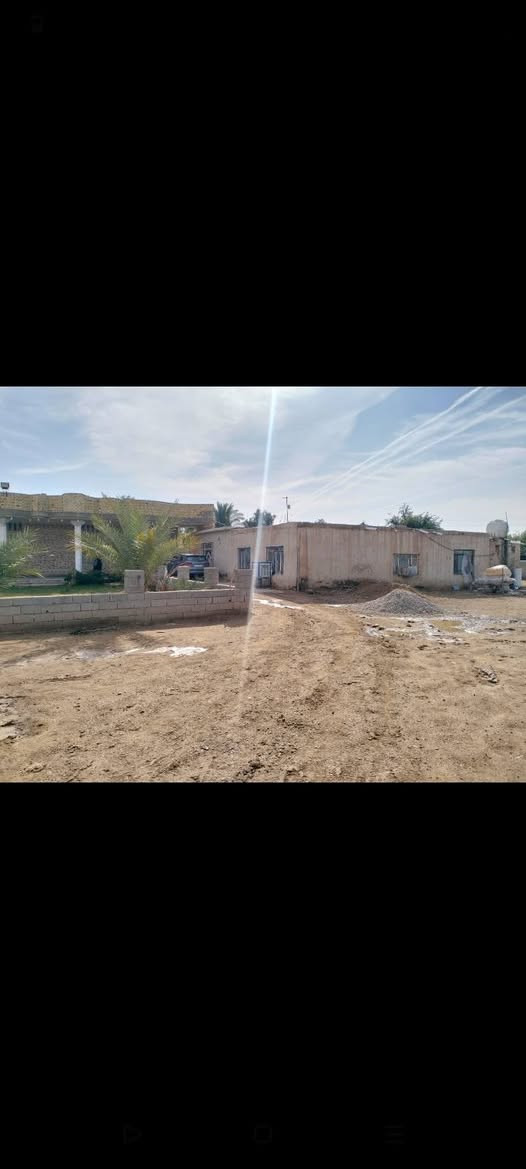 سلام عليكم يوجد أرض زراعيه البيع المساحة 3د تم العنوان كوت اليوسفيه للاستفسار  ***********
