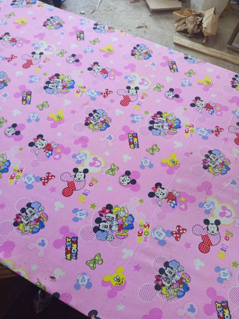 السلام عليكم
جرابي البيع يوجد خدمه داخل النجف 
طول متر و95 
العرض     80
ارتفاع       40
 ونشتغل حسب الطلب 
السعر 40 الف معه توصيل 
اذا مو نفس الصوره ونفس القياس يرجع مع المندوب 
الحجز     وتساب       ***********
