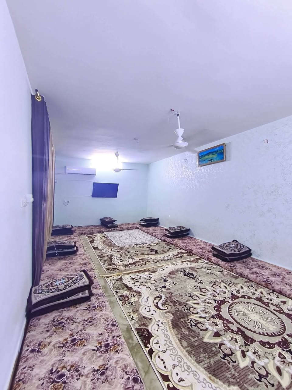 💎🔹مكـ✯͜͡المصطفى𝄠ـتب▪️💎
 
🕋 بسم الله الرحمن الرحيم 🕋

السلام وعليكم
 
🏡     🏘      🏚 

#يوجد_بيت_للبيع_بناء_تسعينات

#العنوان  الفلوجة 
#المنطقة حي الشهداء// خلف مول النسيم 

✅المساحة : 250م
⬆️ الوجة : 12.50م
🏞️النزال : 20م
 
غرف 2
استقبال 
صالة
مناور
مطبخ
صحيات 
الارضية كاشي

                       #بناء 🧱 : طابوك 
      
     #شارع 🏞️⬆️⬆️ : 12م كامل الخدمات

  #السعر_محدد_من_قبل_البائع 
    
        
        ⚖️⚖️   نوع الملك : طابو صرف تحويل مباشر  🏙 

            #السعر💰💸:  127 مليون وبي مجال 

⭕ الاستفسار اكثر رجا مراجعة 

🥇#مكتب_المصطفى_للعقار 
  
ملاحظة/ السعر محدد من قبل صاحب العقار

💯علماً البيت جاهز للسكن🗣️
     
        ((شعارنا المصداقية)) 

⭕ اذا عندك عقار تريد تعرضه للبيع او تريد تشتري عقار  الاستفسار أكثر 

مراجعة (((مكتب المصطفى اللعقار))) 

________________________________

📬فقط ارسال المعلومات  على الواتساب او الاتصال على هواتف المكتب 

🤳متابعة الصفحه يصلك كل ما هو جديد

⏪ملاحضه: السعرالعقار  يحدد من قبل البائع

  🏘️بيع وشراء الأراضي السكنية والزراعية وكافة

 العقارات🏘️🌐Anbar Fallujah_ الانبار الفلوجة🌐.

       ((««نستقبل هواتفكم على لارقام التالية»»     
       {{  © المحامي ياسين رافع العيساوي ©}}           

***********   واتساب + اتصال 
***********    اتصال هاتفي كورك + واتسا
