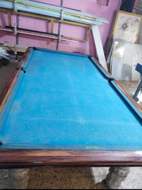 طاولة بليارد • للبيع • العمارة ميسان