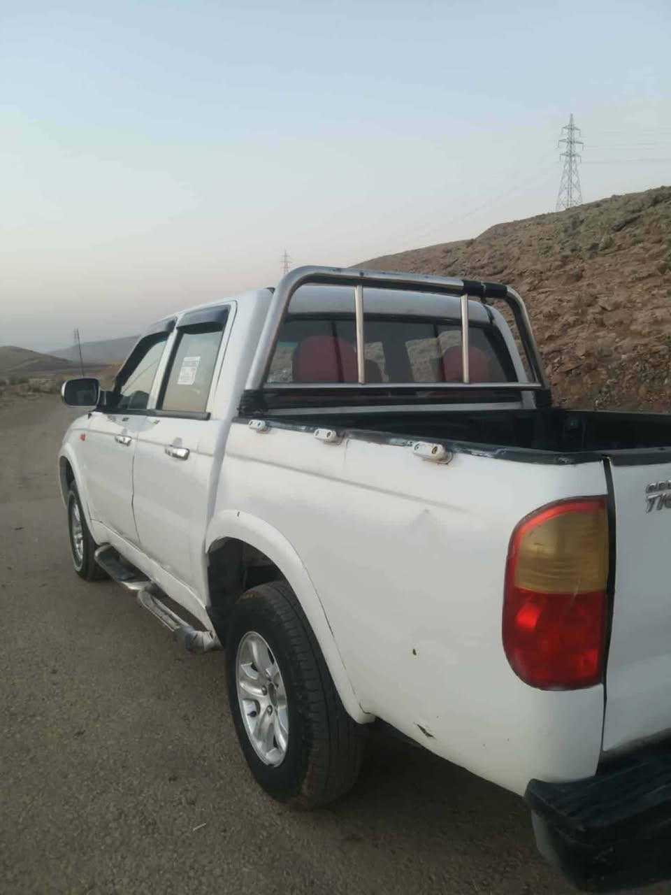 دەبڵ تایگەر شکڵ مەرزیە سینیە سەیارەکە مۆدێل2016یە سەنەوی پلاستیکی کرکووکە بەشەرتی ئەوەلێاتووحاسیبەبس بەناوناکرێ هەمووکوردستانی پێ بگەڕێ مەکینە بەخە ناوسوورە چوارجام کارەبایە تەبریدە گێڕومەکینەوتەقەوڕەقەوکارەبایی بێ عەیبە هەیکەلی زۆرجوانە سەقفووحیزام نەبێ داوای40گەڵاومعامەلەی لێدەکەم ***********
