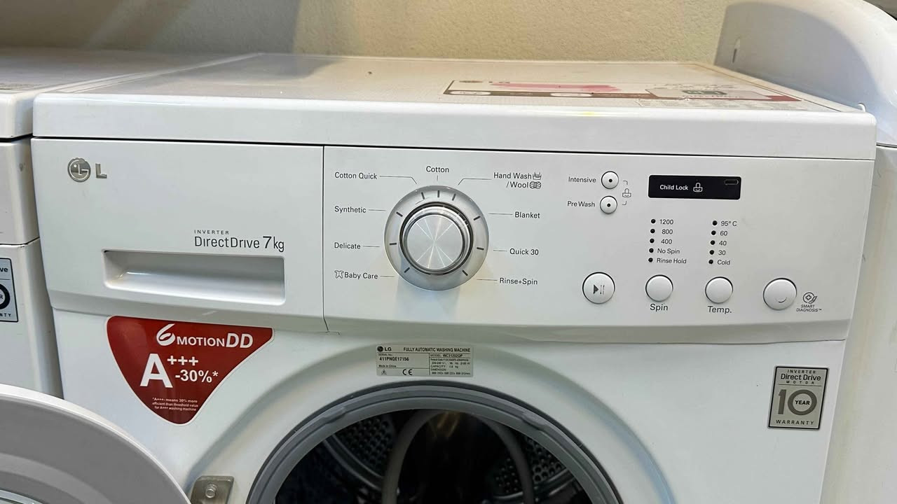 غسالة  ملابس ماركة الجي كوري اصلي نظيفة جدا 7كيلو 🌹🌹🌹🌹
السعر، 260الف 🔥🔥🔥
موصل الجانب الايسر /حي المثنى 🌿🌿🌿

الشارع المقابل لمنتزه المثنى
✅شارع عمارة النخيل 
✅وماكس جيم 
✅وازياء النمور 

داخل الفرع بالنزول قرب كراج  غسل السيارات   
🌼🌼🌼🌼🌼
(منزلي) لبيع الاثاث المستعمل 
متواجدون من الساعة ال 1ظهرا الى 8مساءا
زورونا اهلاوسهلابكم❤❤موقع المعرض  https://maps.app.goo.gl/BFTrpaanCHgXHP4H6?g_st=afm موصل, نينوى


**إذا كنت صاحب هذا الإعلان وتريد حذفه لأي سبب، رجاءا أرسل رسالة إلى الدعم الفني**