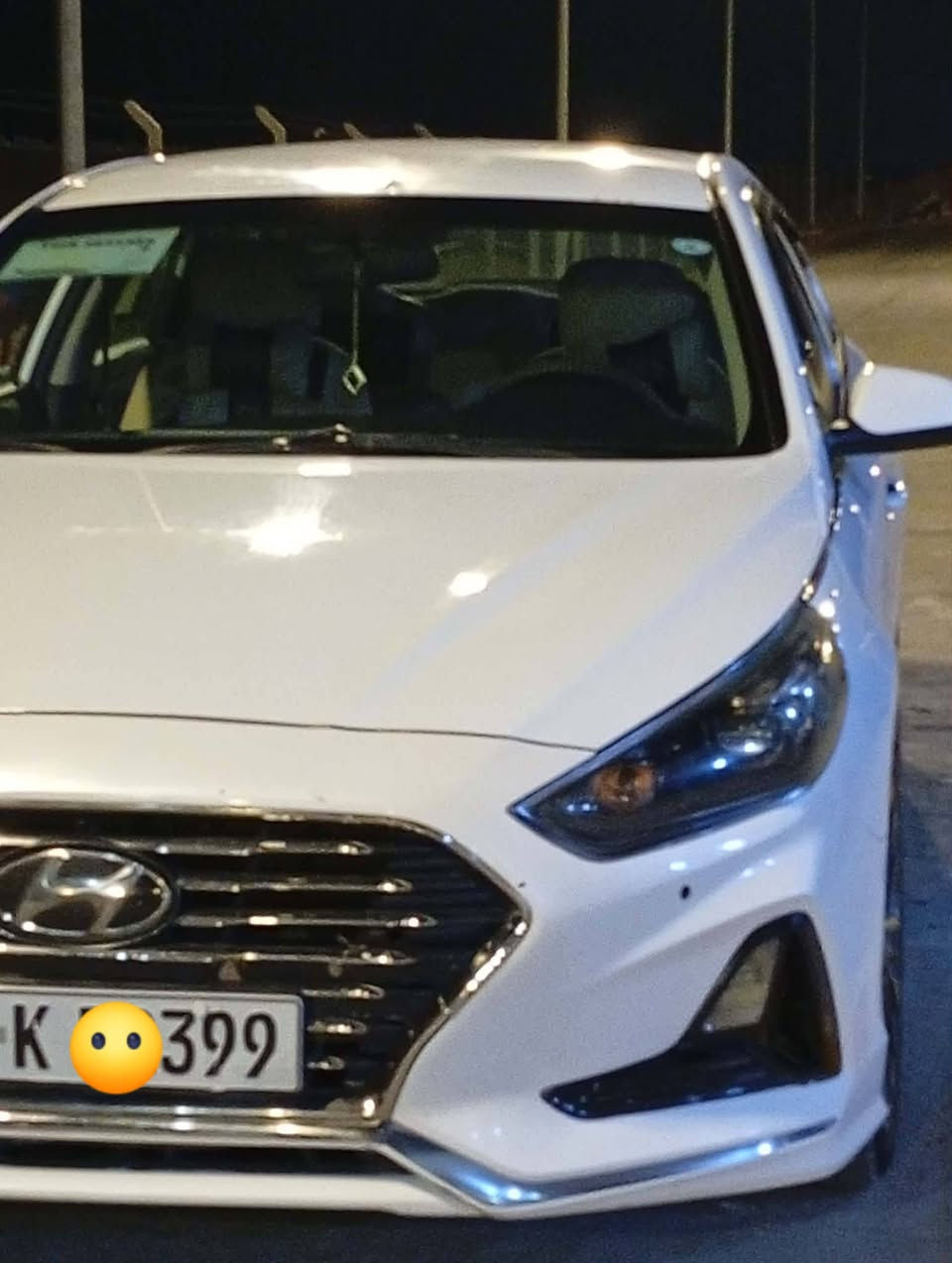 السلام عليكم البيع او مراوس حسب القناعه سوناته 18 وارد لأمريكي سياره حلوه ماشيه 97الف السعر 130 وبيهه مجال بسيط *********** محرك 2400سياره كلش حلوه بعد حله من الصوره
