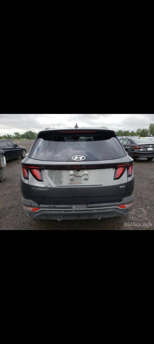 توكسان 2023فول ماشيه فقط 35ميل ضررباب السائق صبغ وباب الخلف السائق مبدل شرط التحويل رقم نينوى التواصل ***********
