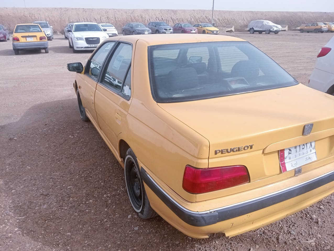 بيجو بارص 2015 للبيع كير مكينه مكفول تختم تاير جديد صدر جديد تبريد ضربه جاملغ خلفي مبينه كدامه بلصور وبنيد وجاملغات اماميه مرشوشات اثر جرد شرط لا ضربه بيهن ولا معجون فقط جراد السعر 40 وبيه مجال للستفسار *********** مكاني الزعفرانيه
