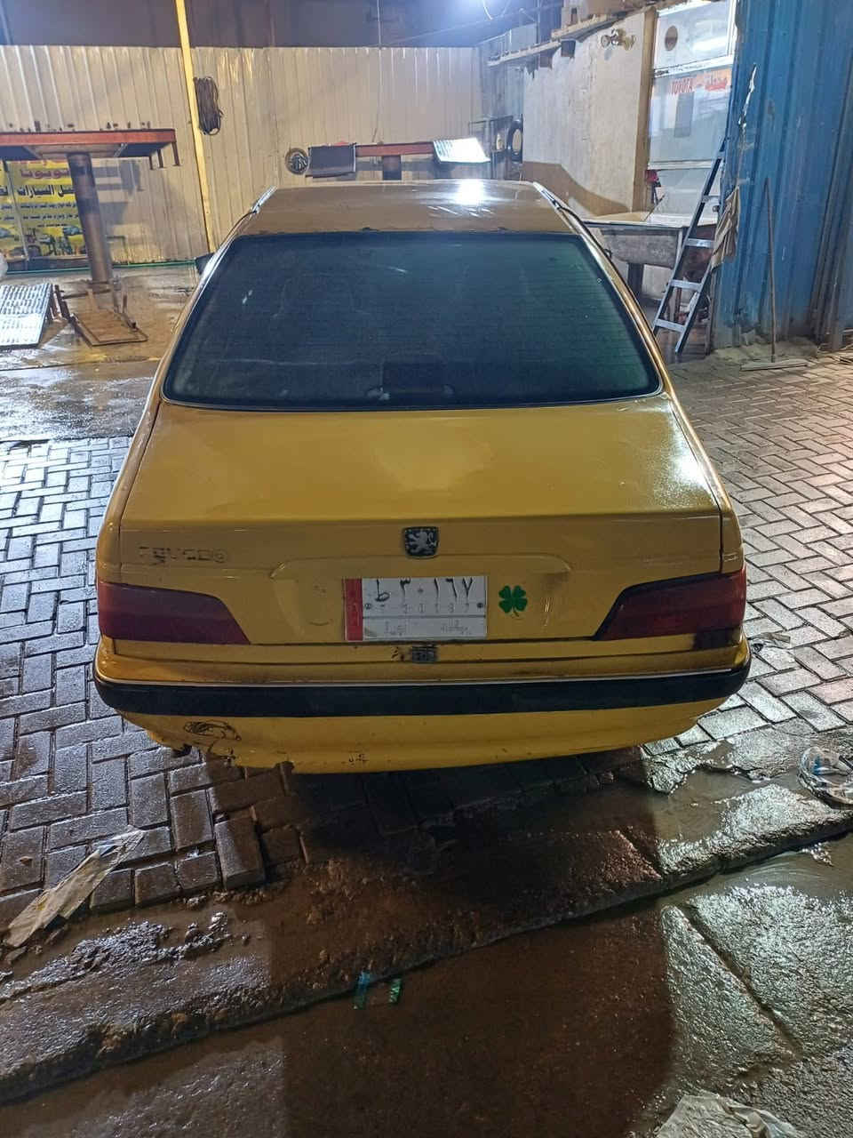 سلام عليكم للبيع بيجو بارص مديل 2010 عليها غرامه مليون تحويل مباشر كير مكينه خير من الله تخم تاير جديد صدر امامي جديد يرادله دبلات خلفيه فقط السعر 20 وبيه مجال بسيط ولغرامه علمشتري  المكان بغداد الشعب ***********
