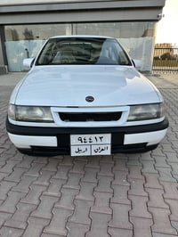 اوبل ١٩٩٠ • اوتوماتيك • محرك ٢.٠