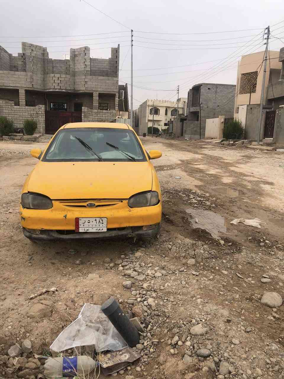 سلام وعليكم 
سياره للبيع. 
سيفيا ٢٠٠٠. 
 ملاحضه سياره طافيه. 
يرادلها.  كير +داينمو + كهربائيات 
تحويل شرط
١٣ورقه
***********
