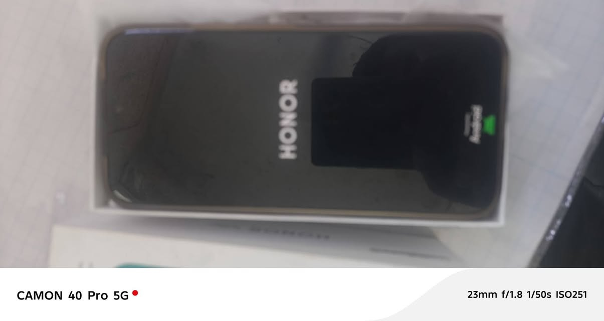 سلام عليكم هونر x8c ذاكره 256 عشواهي 8 جهاز ما مفتوح كامل ملحقات سعر 220 وتساب ***********
