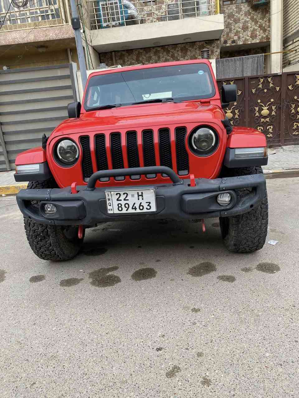 السلام عليكم جيب رانكلر موديل 2018 السياره جاهزه فول تزويد ارتفاع مازدات بكلايتات دوسات كله تزويد قماره فايبر تتفصخ سياره جاهزه وحلوه مكينه كير تبريد تدفئه كل شغال وارد امريكي جاملغ وبنيد بدون دواخل رقم اربيل الدولي باسمي تحويل ثاني يوم سعره ($240) وبيهة مجال مكان السياره بغداد الحريه 
رقمي ***********
