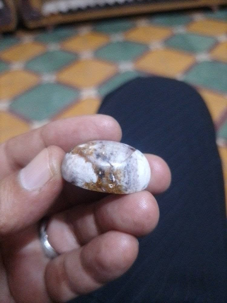 السلام عليكم داودي معطف ومصور 
السعر 150 ألف العنوان واسط مركز المدينة


**إذا كنت صاحب هذا الإعلان وتريد حذفه لأي سبب، رجاءا أرسل رسالة إلى الدعم الفني**