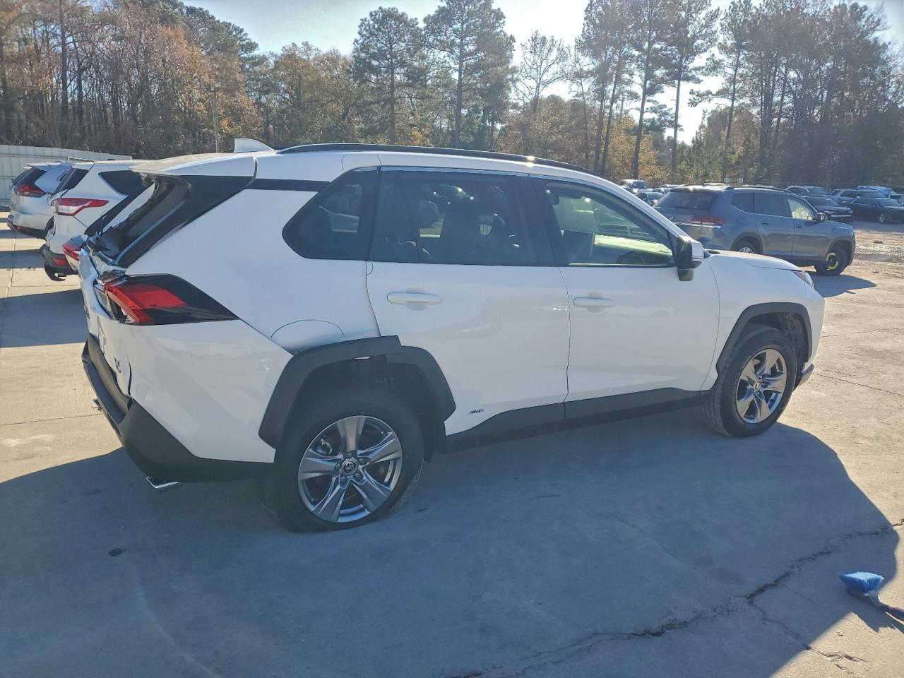 السلام عليكم
نوع السياره: 2025 TOYOTA RAV4 XLE

تاريخ المزاد:20/2/2026 
مده الوصول:من 70 يوم الى 90 يوم
السعر:حسب تاريخ المزايده
الضرر و المواصفات:حسب الصور المرفقه
حجم المحرك: 4 سلندر
نقل المتوفر : الأردن - جبل علي - مرسين 
للمزيد من المعلومات الحضور الساعه الرابعه مساء الى مقر الشركه الكائن في بغداد اليرموك مجاور محطه وقود اليرموك
او الاتصال على الرقم التالي
009647817770664
00962799619838
Falah Auto for American and Canadian Auctions


**إذا كنت صاحب هذا الإعلان وتريد حذفه لأي سبب، رجاءا أرسل رسالة إلى الدعم الفني**