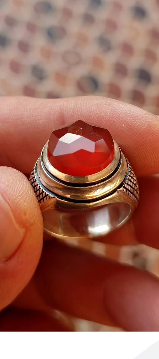 جميع انواع المجوهرات قطع تحف بصياغات جميله جدا


**إذا كنت صاحب هذا الإعلان وتريد حذفه لأي سبب، رجاءا أرسل رسالة إلى الدعم الفني**