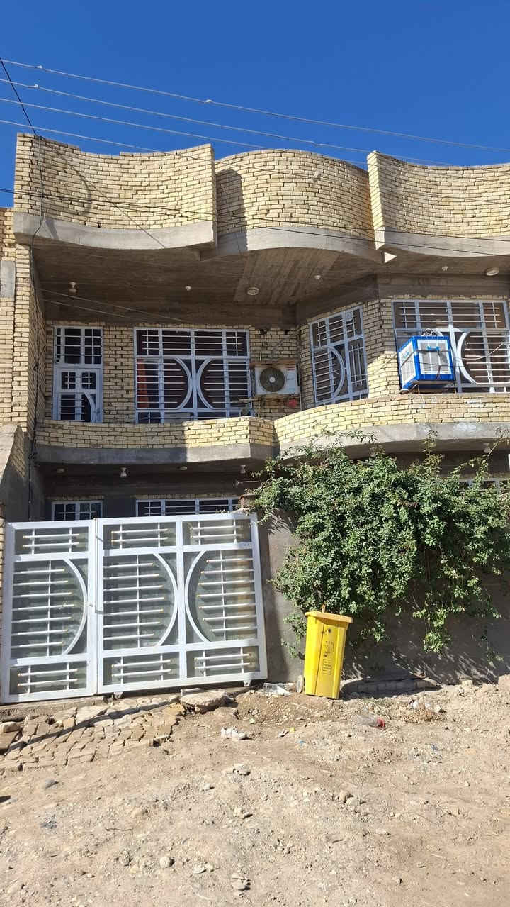 للبيع
بيت 200م 
في منطقة الخاجية بالمربع الخلف علي الطائي 
قرب افران العراق
للاستفسار الاتصال على الرقم 
***********
