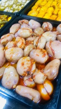 يتوفر لدينا مكدوس محشي جوز   بزيت الزيتون الكيلو ب 10  النص ب5 0777302...