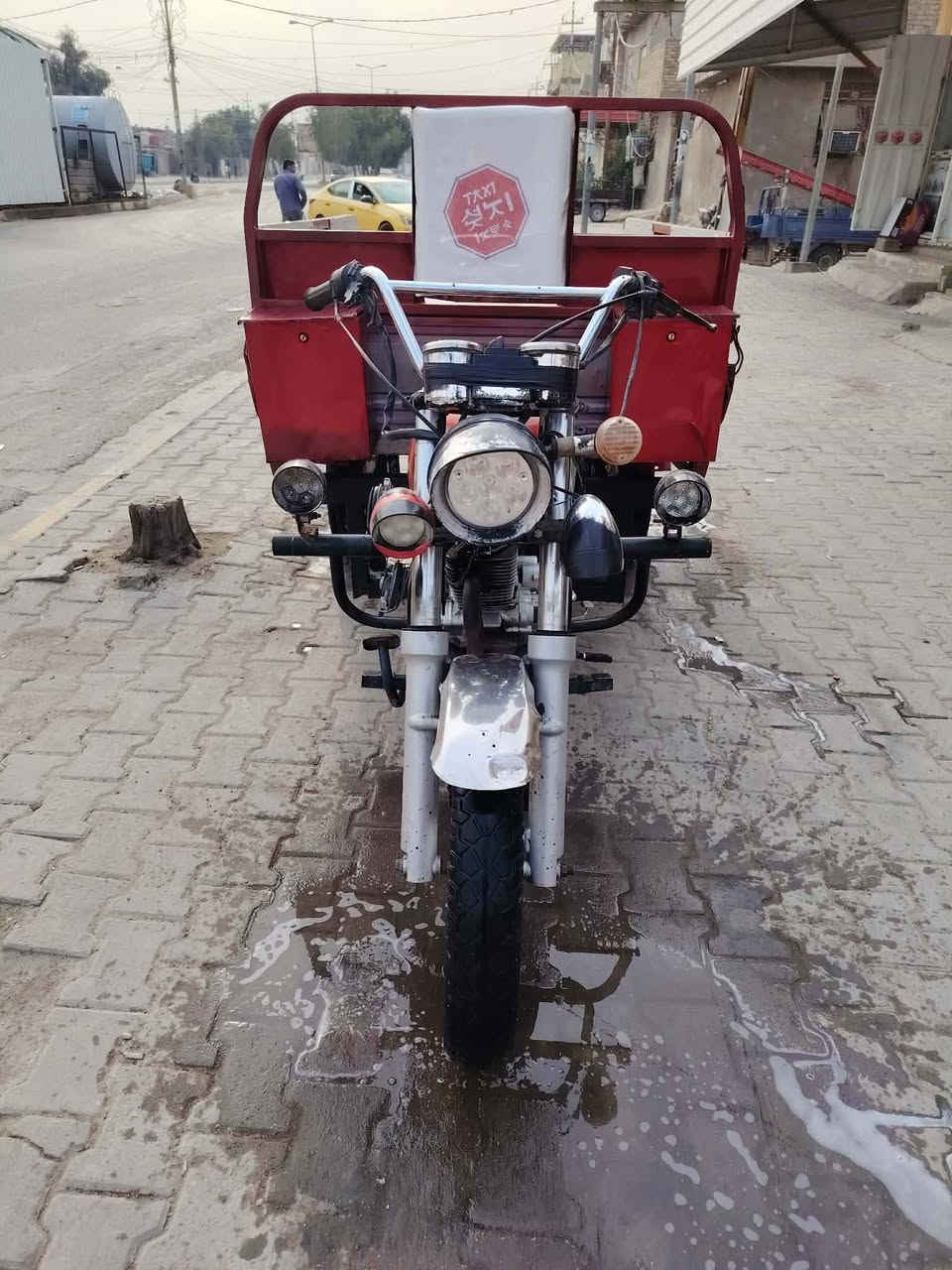 السلام عليكم ستوته للبيع موديل 16 مقفوله كفاله عامه اوراق اصولي ماكينه 23 تايرات جدد مكان كربلاء حي الغدير الرقم ***********
