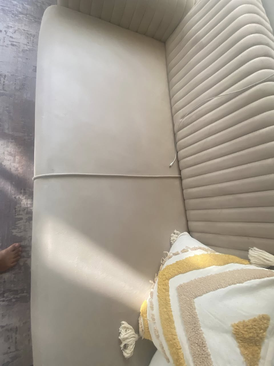 تاقم قەنەفەی لۆکو جوان لە سلێمانی بۆ فڕۆشتن


**إذا كنت صاحب هذا الإعلان وتريد حذفه لأي سبب، رجاءا أرسل رسالة إلى الدعم الفني**