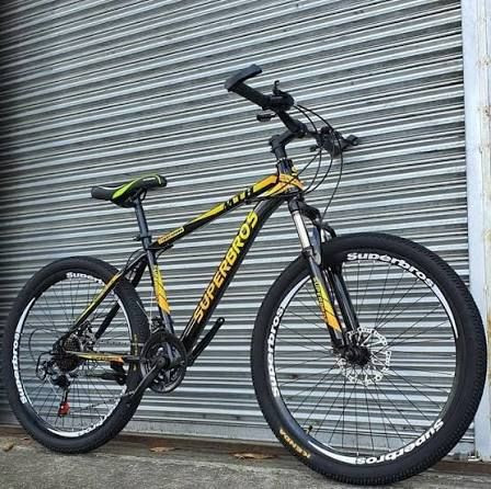 للبيع 
بايك حجم 26 ماركة Superbros bike
الغنية عن تعريف حجم خفيف جدا 
الويل من الالمنيوم ايضا واطارات اصلي ميشلان 
دبل امامي مكينة نوع شيمانو 3x7 
مع جنطة اصلية ماركة RocBrous وحاملة موبايل ضد المطر وصدمات وتعمل باللمس عند استخدام الهاتف 
السعر / ٣٠٠ الف


**إذا كنت صاحب هذا الإعلان وتريد حذفه لأي سبب، رجاءا أرسل رسالة إلى الدعم الفني**