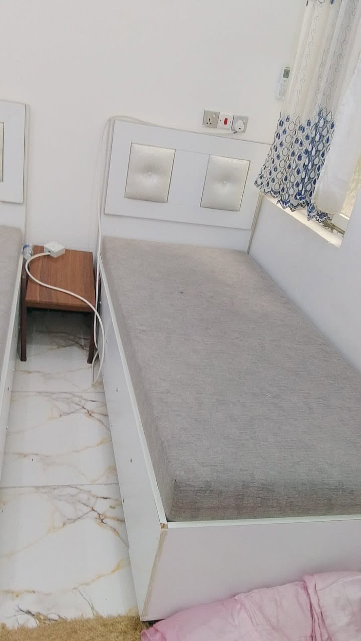 جرابي ثلاثتهم ب ٤٥٠ وهذا الرقم 7860167564 واذا تردون بيها مجال


**إذا كنت صاحب هذا الإعلان وتريد حذفه لأي سبب، رجاءا أرسل رسالة إلى الدعم الفني**