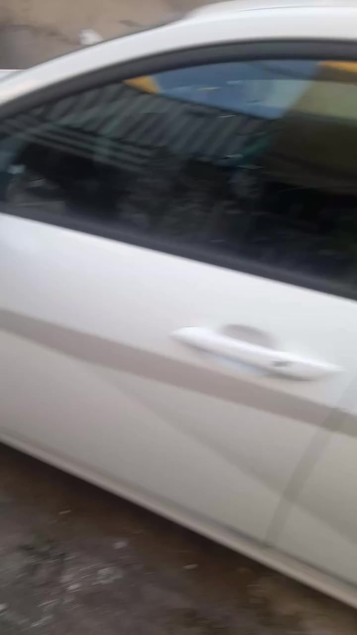 متاح موديل..  25 ..وارد امريكي محرك 2000 دخول جديد رقم منفيس 
كامل مواصفات فتحة تحكمات بصمة تشغيل 🔛 عن بعد 
هواي بيهه مواصفات معروفة… السعر 160… 
***********
