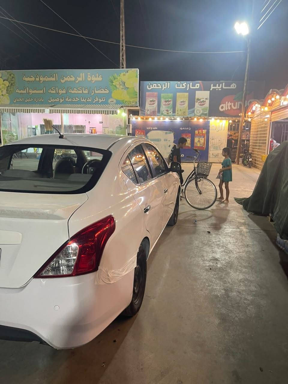 سلام عليكم سني هندي ام بليته زرك سياره ماشيه 100 موديل 19 مكفول فقط هذا سونار مكينة كير تبريد صدر كله مكفول تخم تاير جديد منضومه بانزين جديده راقمي *********** مكاني بغداد سعر 88 راقم اربيل سنويه 29 تريد تحويل تريد وكالة
