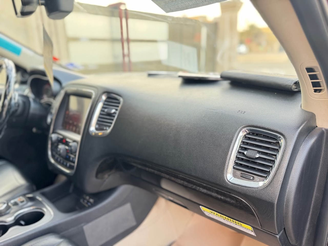 سلام عليكم ورحمة الله وبركاته 
دوج دورنكو مديل 2016 رقم بغداد حره مشروع وطني جاهز التحويل  وارد أمريكي  الحادث بنيد اصلي  وجاملغ مبدل  نفس لون  والباب سدر مبدل اصلي باقي مكفول  شرط الفحص كواتم فانات بلاد سياره كلشي عل وضع شركه سدر امامي خلفي جديد تبريد تخم تاير كله جديد  مكينه كبس شركه كير جاهزه عل اخير محرك 3600 مًوصفات LIMITED فول ما عدا الفتحه كشن كهربائي + جلد جنطه كهربائيه بصمه أبواب بصمه تشغيل  ويل كب كروم حساسات رادرات أشاره بمري 7 راكب 3 قطع تبريد شاشه تاب خلفي كامره دواره  تشغيل عن بعد سياره موصفات كلش حلوه سعر 174  اتصال *********** مكان سياره مركز الناصريه حي الحكيم قرب مركز شرطه الفداء ناصرية, ذي قار
