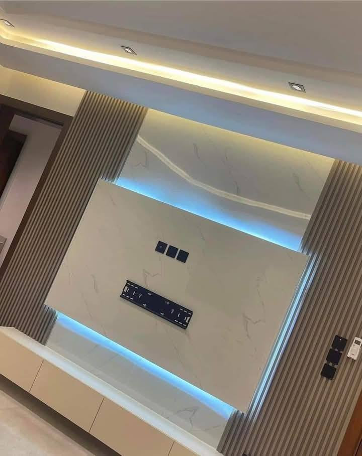 السلام عليكم صباغ متفرغ حاليا كادر كامل عملنه كافه الاصباغ والديكورات واجهات كلشي يخص هذا المجال مكانه بغداد الدوره عملنه كافه بغداد... ويوجد كادر ترميم المنازل بل كامل تسليم مفتاح.. واسعار تنافسيه 🤝
***********
*********** واتساب اتصال
او مراسله الصفحه
