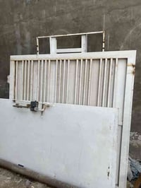 ——— باب حديد سلايت  كامله جروخ وكيلون  وتيل حديد وشباك حديد وقطع حديد ...