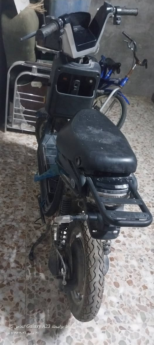 سلام عليكم دراجه شحن البيع عوزه باتريات جديده س150 رايده بكاني بغداد المين ***********
