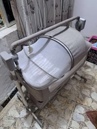 كاروك طفل • هزاز • نضيف