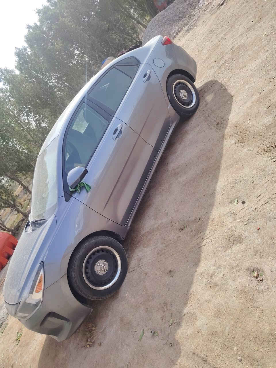 سلام عليكم ريو 2020 سياره جهزه من كلشي مكينه 1600 سعر 105 بيه مجال التواصل عل هذه رقم ***********
