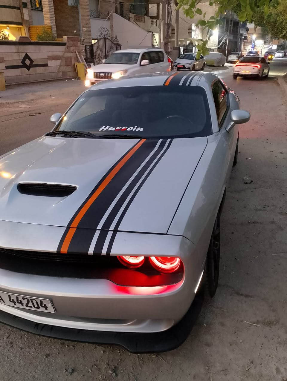 السلام عليكم 
جالنجر 2023 SXT
 رقم كربلاء الدولي
هزه سنويه وارقام جدد باسمي شخصيا 
تحويل وين ميعجبك 
مكينه 3600
حادثه جاملغ وبنيد وطخه بجاملغ خلفي 
صبغ 4 قطع صفحه سائق وبنيد
بيه تعمير بدايه شاصي ولغد يسره بدايته
مواصفات SXT معروفه
ماشيه تقريبا 30 الف 
لايت زنون اصلي 
عدسات اوركال متغير 360 لون
كير ومكينه وصدر وتبريد مكفولات 
مكانه بغداد الكرخ 
***********
السعر 158مجال بسيط بغداد, العراق
