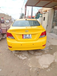 اكسنت 2013للبيع امريكي مكينه 1600 بيها جوملغ خلفي بدون داخل مواصله الح...