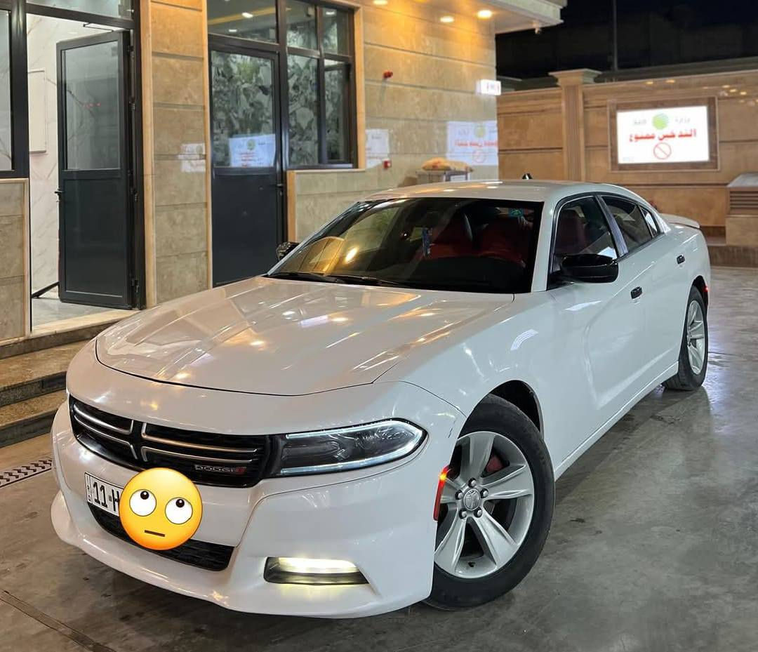 يالله
بسم الله ماشاء الله 
چارچر موديل ١٥ اصل مرمز ١٨ 
وارد امريكي كفالة عامة لا فتح لا صبغ لا تبديل صور امريكا مرفقة بالمنشور 
فول مواصفات عدا الفتحة 

 رقم بغداد مشروع وطني...بأسمي..سنويه جديده
مكينه 3600جديده كارتون
السياره جديده وجاهزة...مسويلهه ادامه كامله ومابيهه نقص برغي.
العنوان البصرة كرمة علي قرب جامعة البصرة 
السعر ١٧٥
***********
***********
