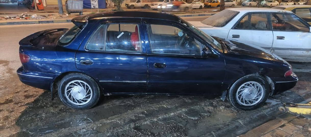 سيفيا للبيع 
كيا سيفيا 93مسكر اوتو رقم بغداد انكليزي باسمي مداور ثاني يوم 
38وبيها مجال بسيط مكانها النجف الاشرف 
***********
