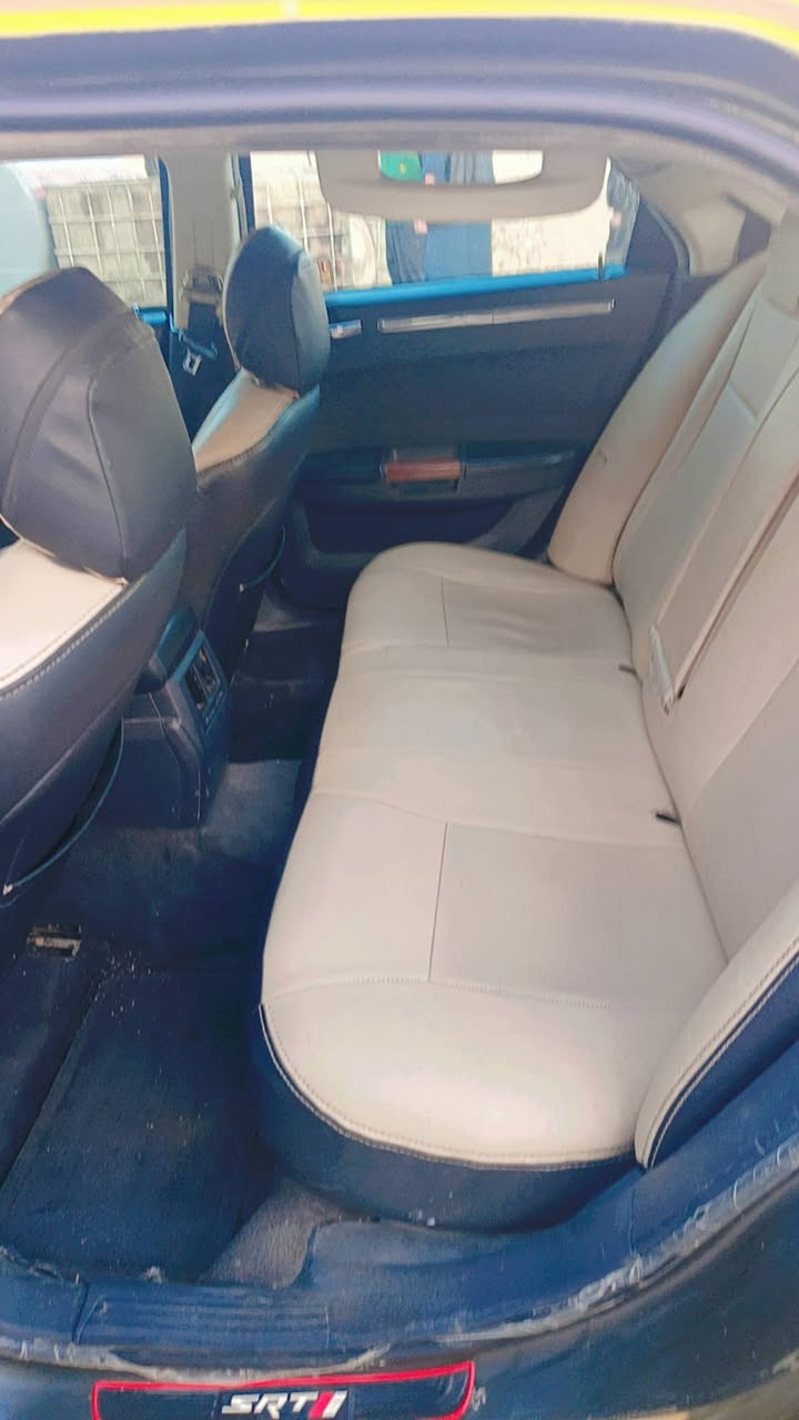 السلام عليكم من رخصة الادمنية 2010 اصل حادث جاملغ وبنيد بدون دواخل  رقم نينوى مميز الجديد بسمي سنوية 2028 خط موصل بغداد مصفره هيئة وغرامات مكينة كير اكسل حدادية امامية خلفية تخم تاير باتري كهربائيات صبغة جديدة شرط تدفئة تبريد شغالة سيارة جاهزة للاخير من ايدك للشارع السيارة كامل موصفات سلايت روف اربع جوكات شاشة بلادية معروف موصفاتها السعر 110 ويها مجال بسيط وتساب 

 *********** وتساب 
***********
