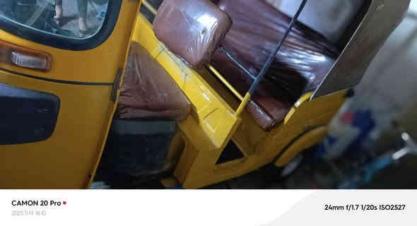 تكتك 2020 شهر 12 مرقم بغداد كير مكينه اكسن خير من الله تكتك جاهزه  كهربائيات كله شغاله السعر 5700 المكان مدينة الصدر  بيه ضربه بصفحه معمره ***********
