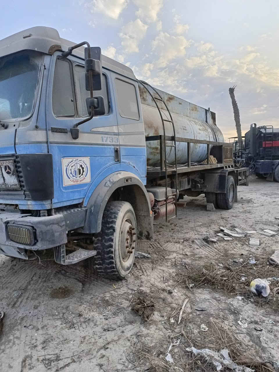 سلام عليكم البي كروتي تنكر زفاته البيع موديل، 97 طوال 6 شاصي وقماره مكفوالت
سنويه تنكر مكينه كايمه ابيعه كامله نقص مكينه وتايرات
مكان البصره رقم الهاتف ***********
