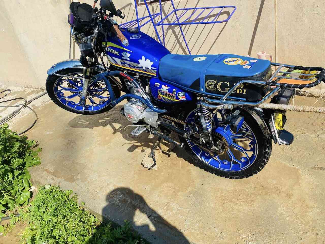 للبيع او مراوس بقفاز سونك نضيف الموطور نضيف جدام العين السعر٦٥٠شعندك قفاز نزل بل تعليق ***********
