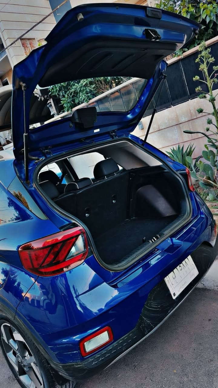 هونداي فينو موديل 2022 رقم بغداد مشروع وطني ماشيه 58 الف رقم صاحبها☎️ ***********☎️
حادثهة بسيط جداً مثل ما موضح في الصور فقط
( باب امبدل ) (وبيها ملاحظات) سعرها 💲122💲
باقي السيارة كفاله 
ايرباكات سليم 💯 
حجر بيئه بلادي 
☑️بصمة
☑️لايت زينون مع لد امامي وخلفي 
☑️محرك 1600 
☑️شاشة ايباد ابل كار بلي
☑️حساسات خلفي
☑️3 انضمة قيادة
☑️داخل اسود 
☑️بصمة ابواب وجنطه 
☑️فول تحكم استيرن جهتين
☑️تحديد مسار تنبهك عند الخروج عن المسار
☑️حساس تايرات
☑️ويل كب كروم عدد4 
☑️ كشنات تدفئه 
☑️ شاشة اعطال
