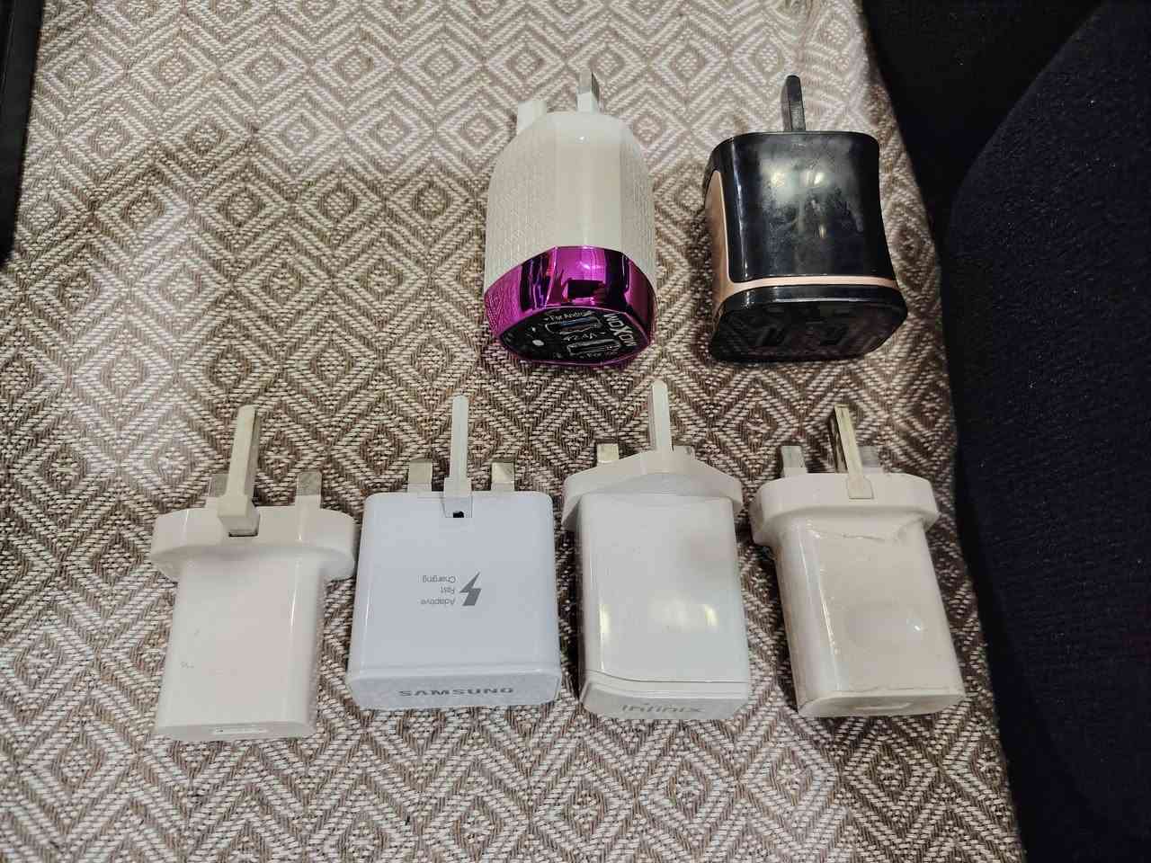 اي صورة سعرها ١٠


**إذا كنت صاحب هذا الإعلان وتريد حذفه لأي سبب، رجاءا أرسل رسالة إلى الدعم الفني**